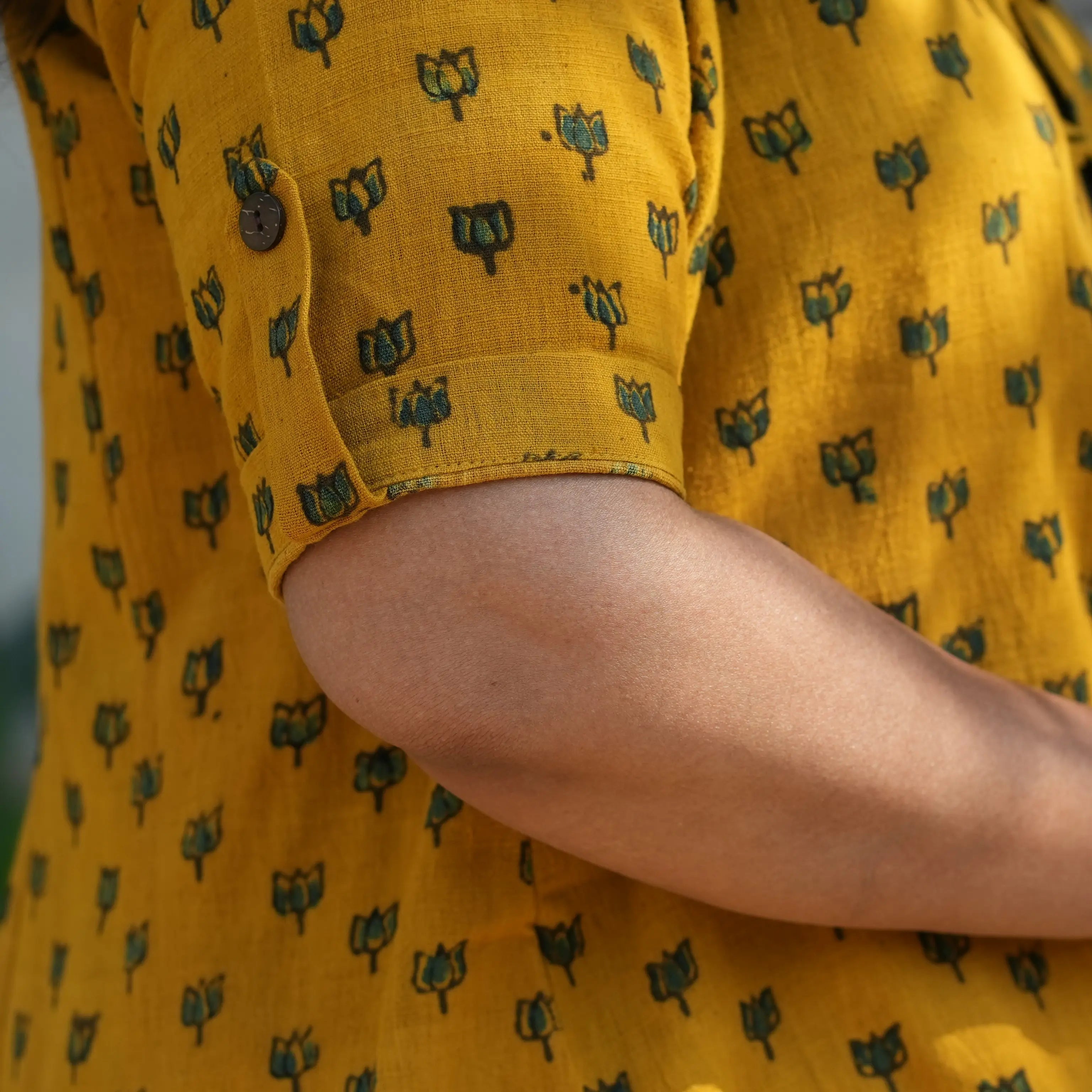 YELLOW AJRAK TOP WITH KALI IN THE BACK
