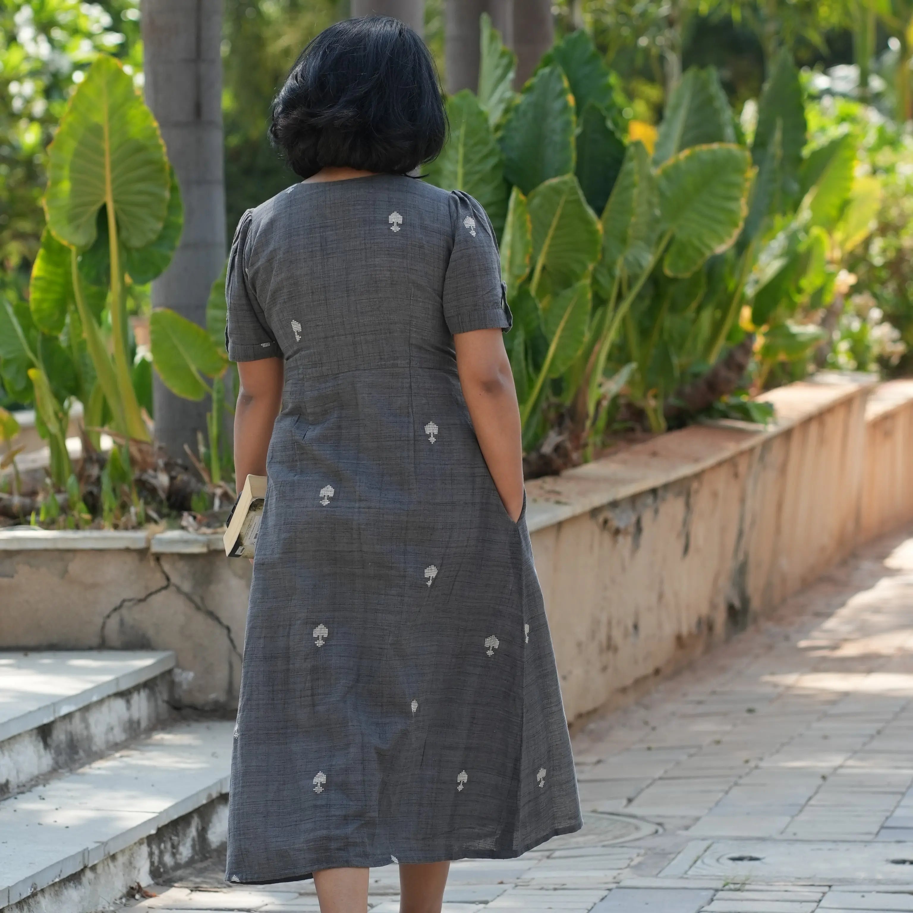 PONDURU COTTON GREY DAY DRESS
