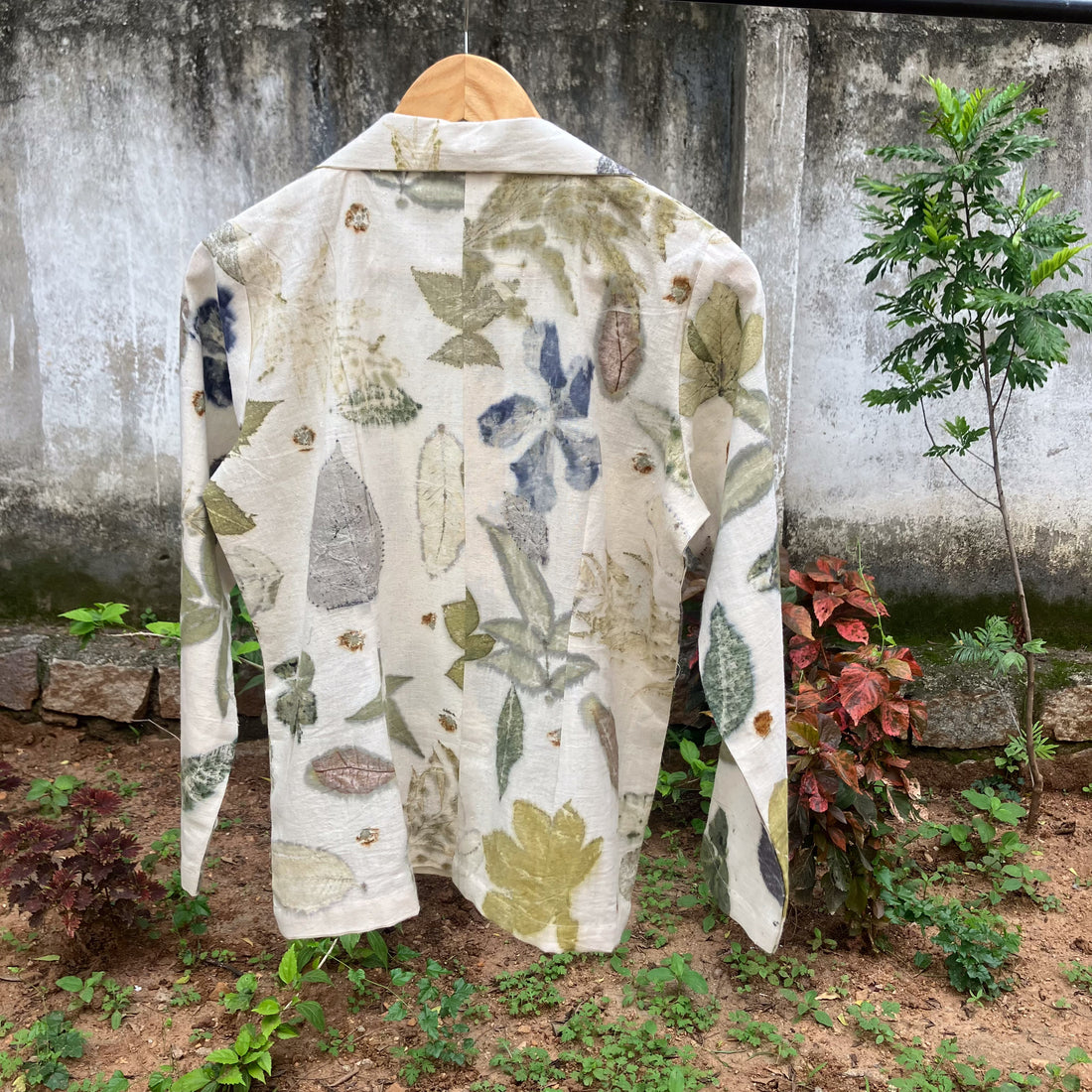 WBEE overcoat